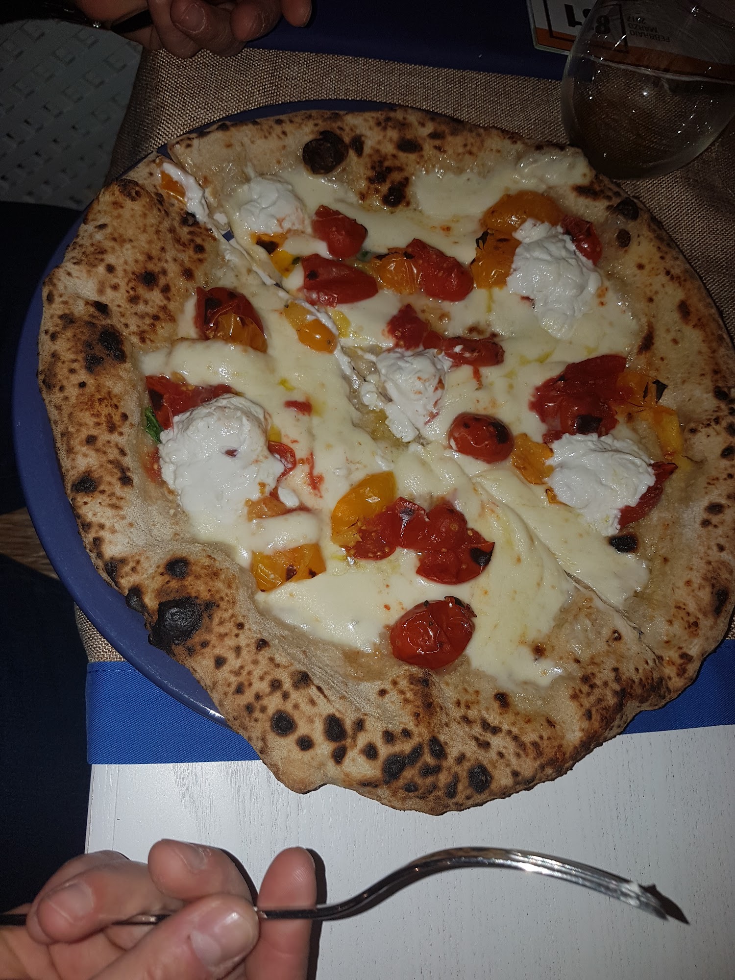 Vesi - Pizza G & Aperitif