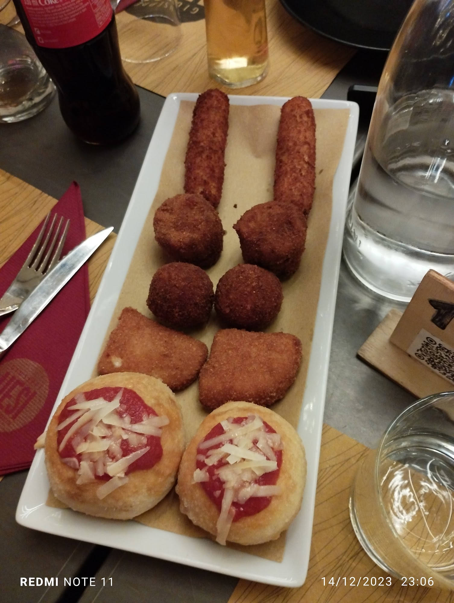 Vesi - Pizza G & Aperitif