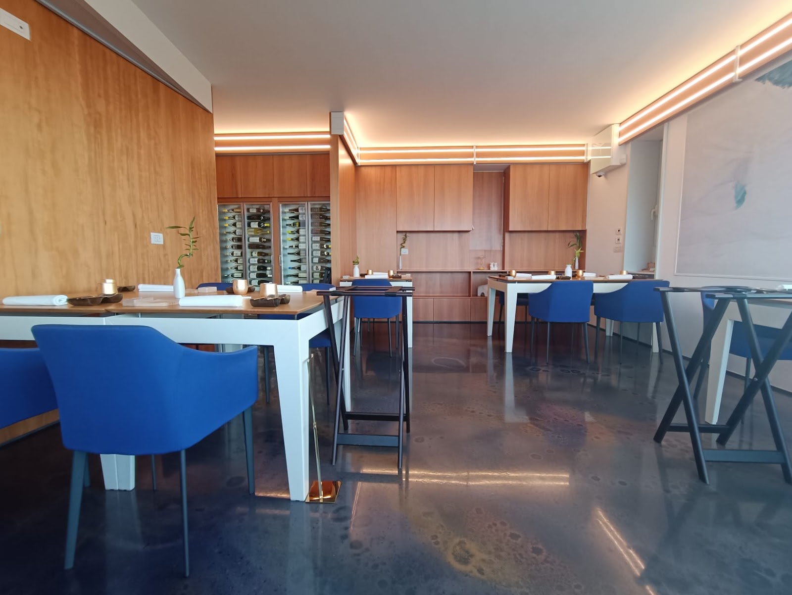 Contaminazioni Restaurant