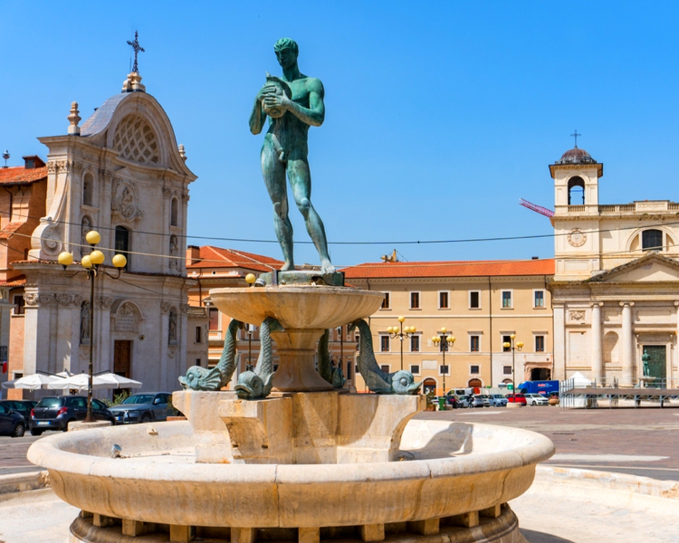 L'Aquila
