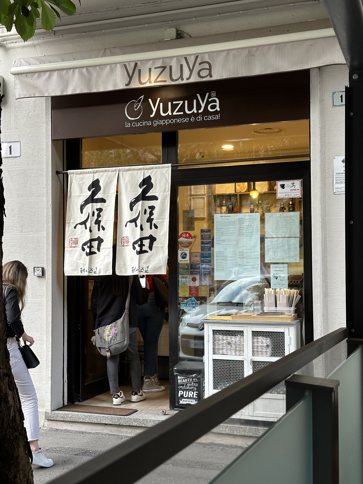 YuzuYa