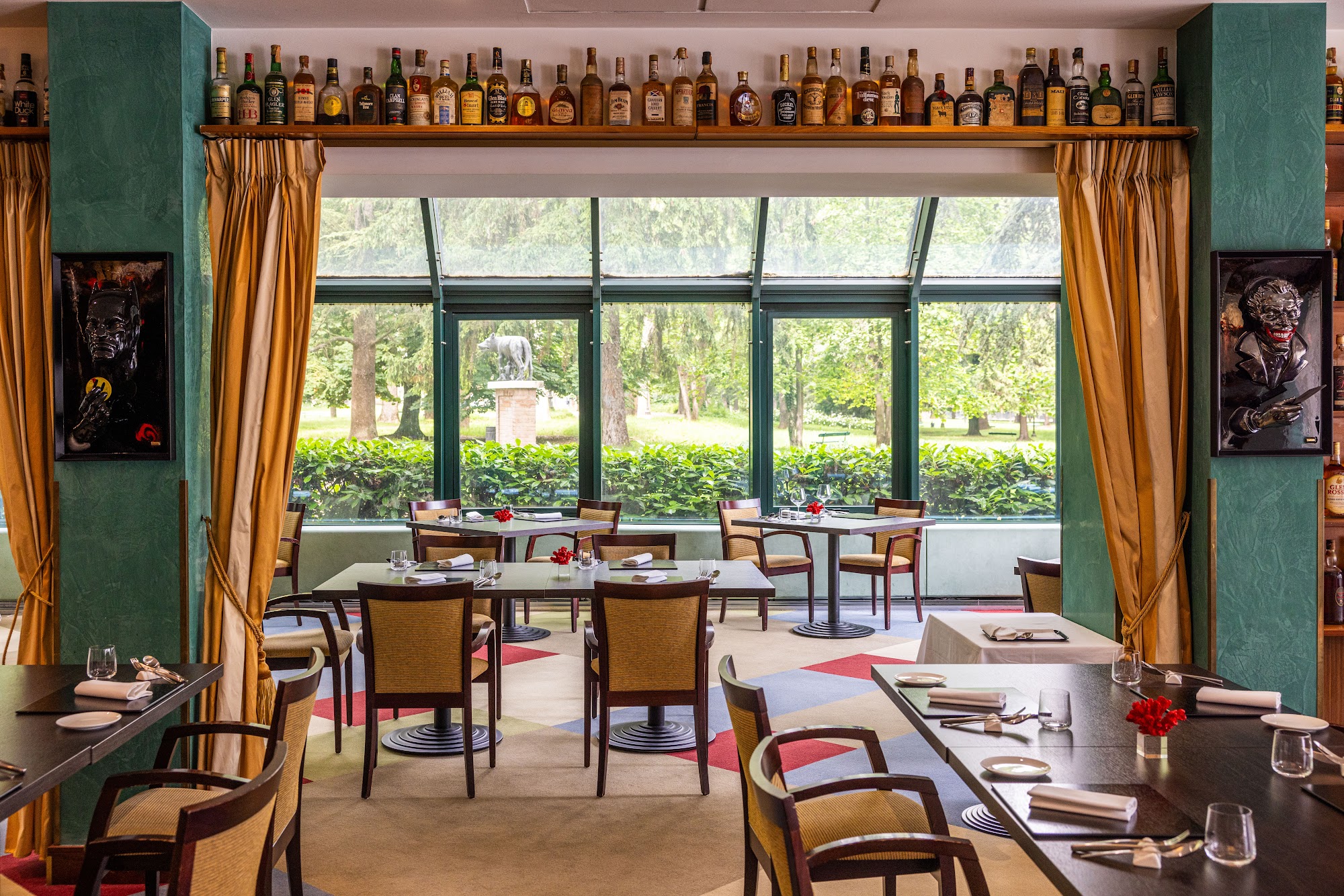 Enigma Restaurant