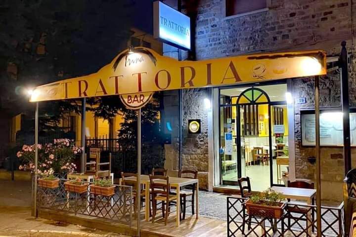 Irina Trattoria e Pizzeria