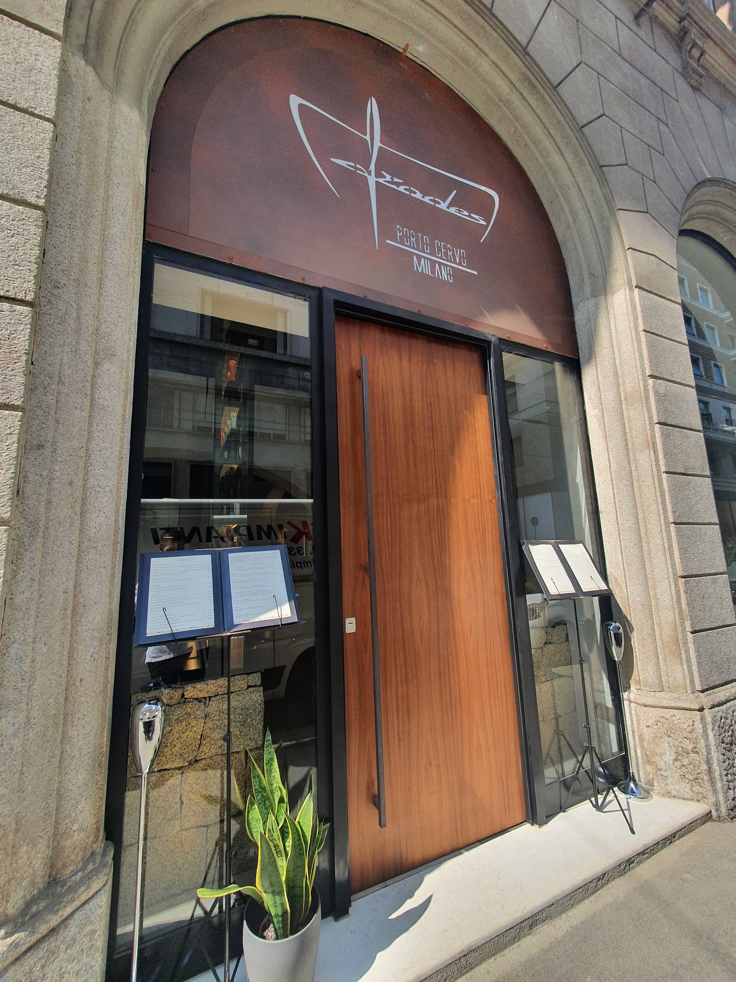 Frades - Milano