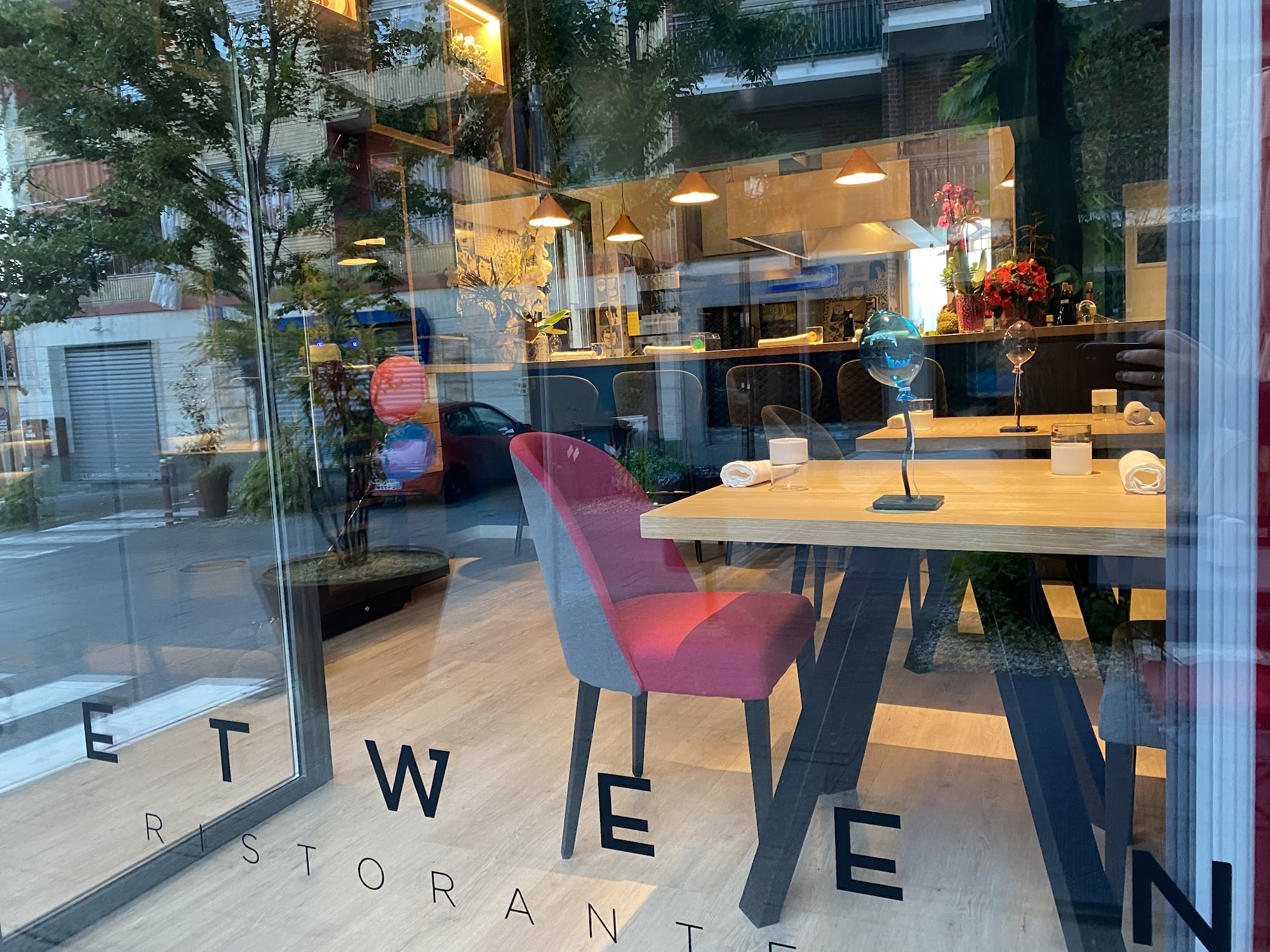 Between Ristorante