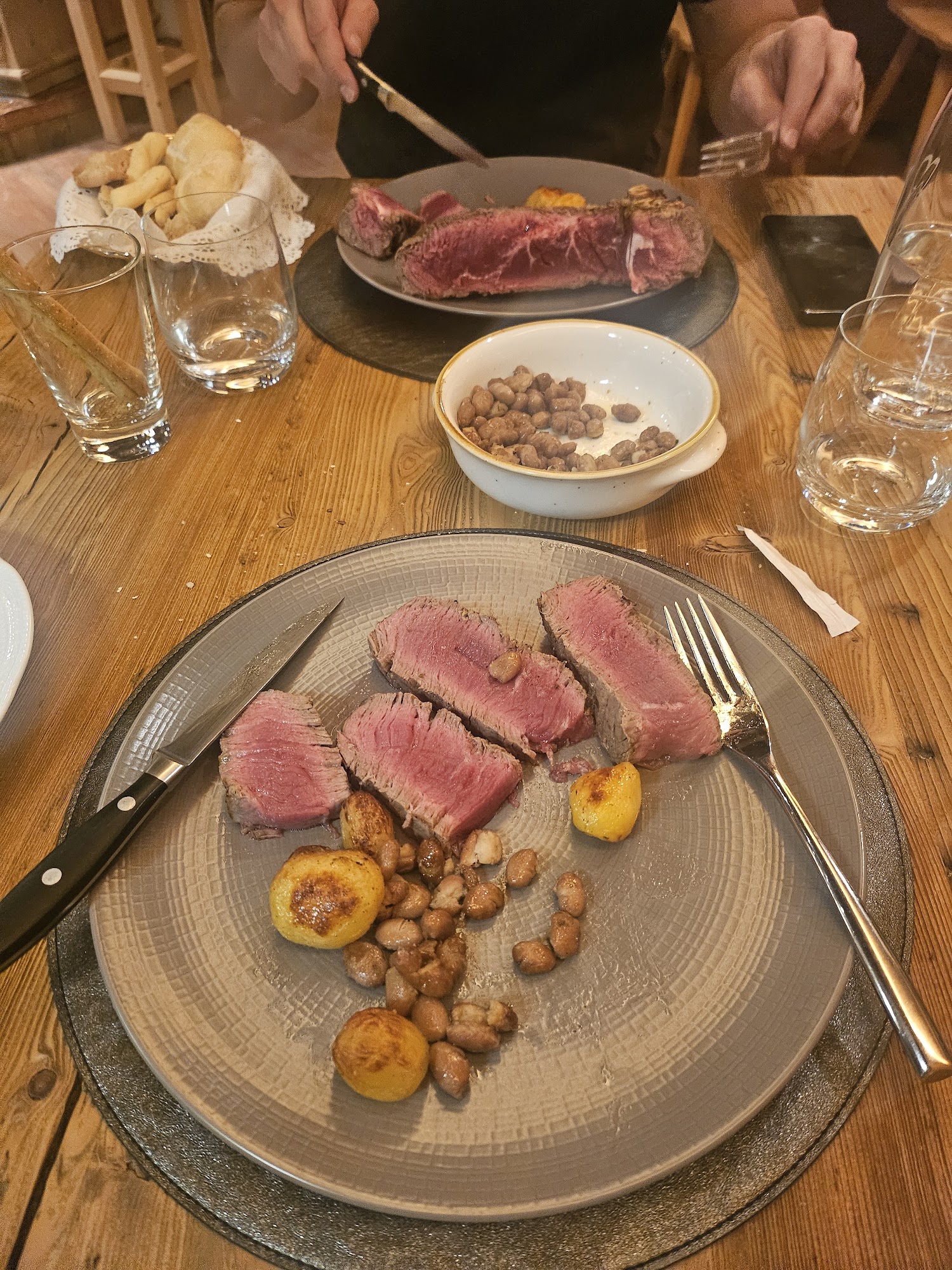 Wine & Dine