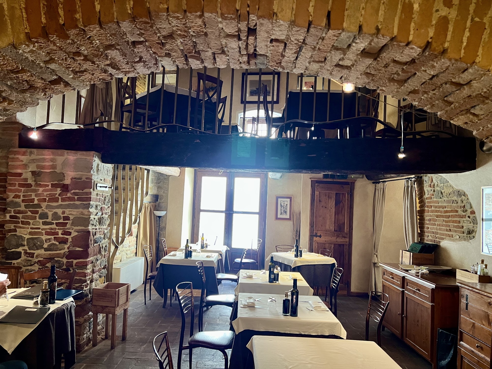 L'Accademia Hostaria
