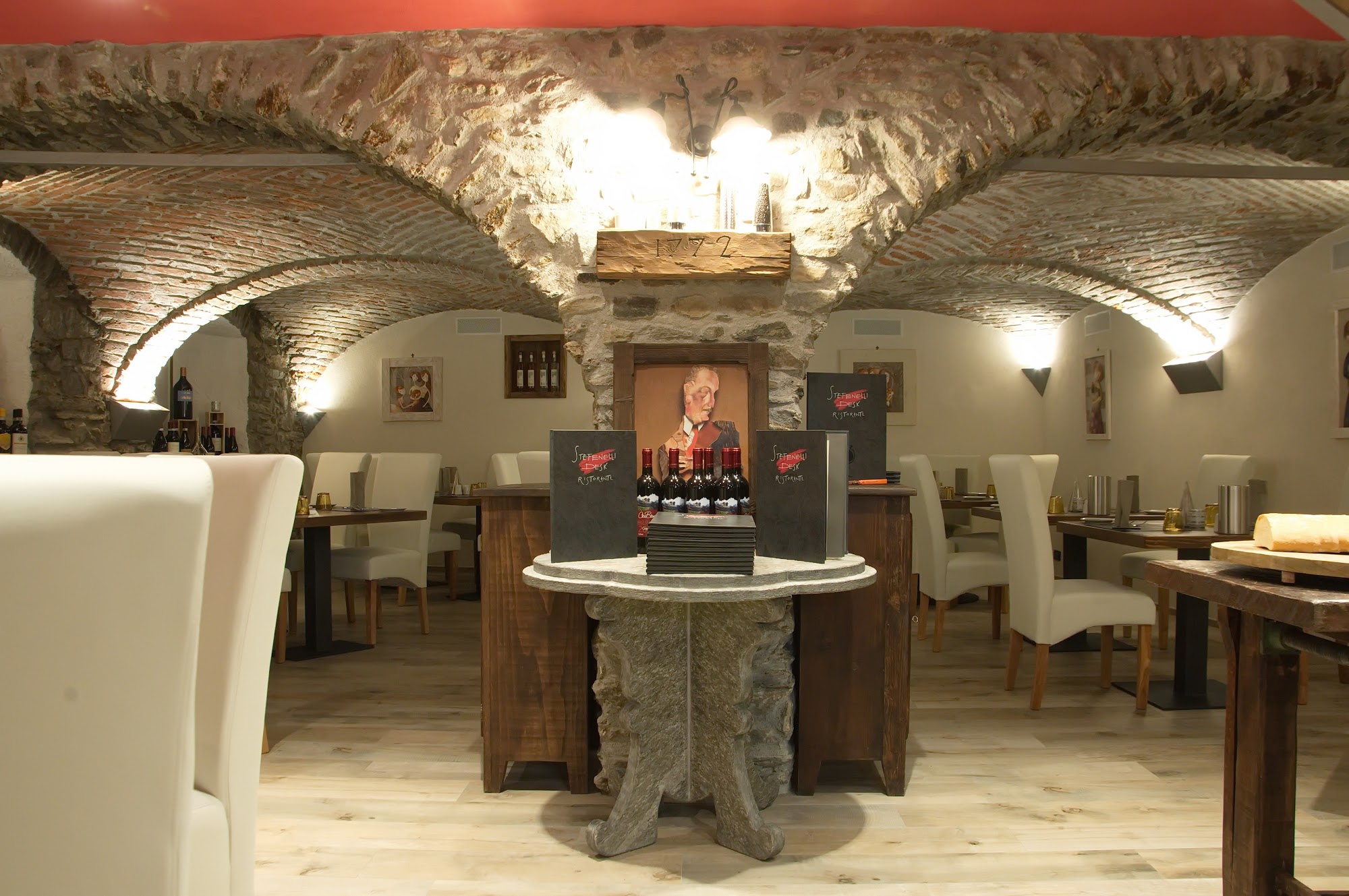 Stefenelli Desk Ristorante