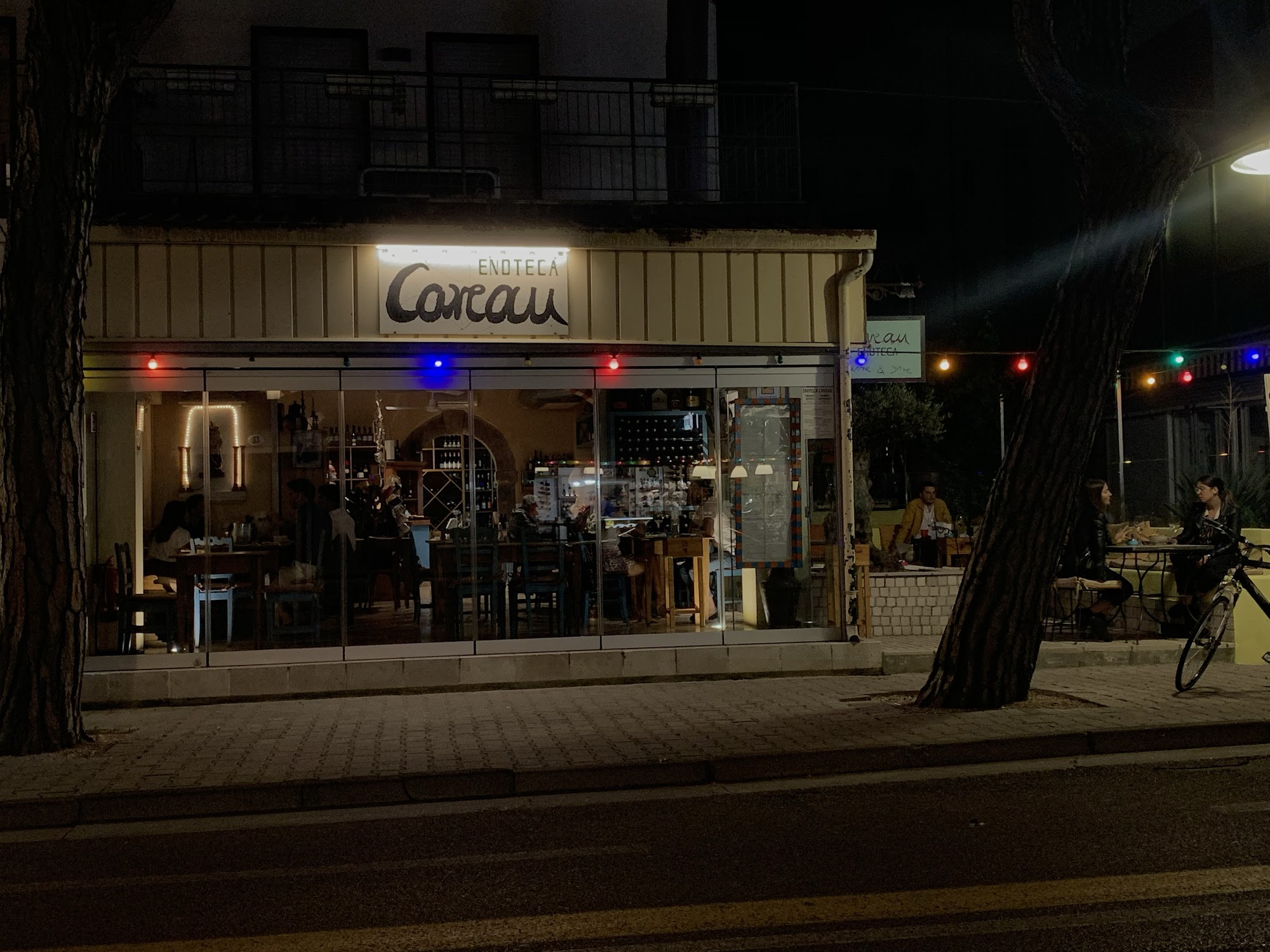 Caveau Wine and Dine